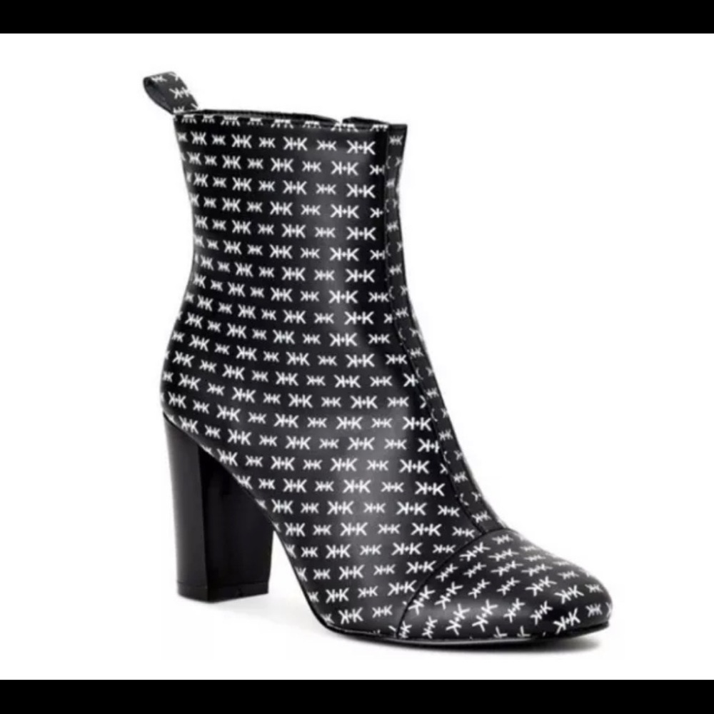 Kendal+Kylie Arenza Block Heel Bootie size 8